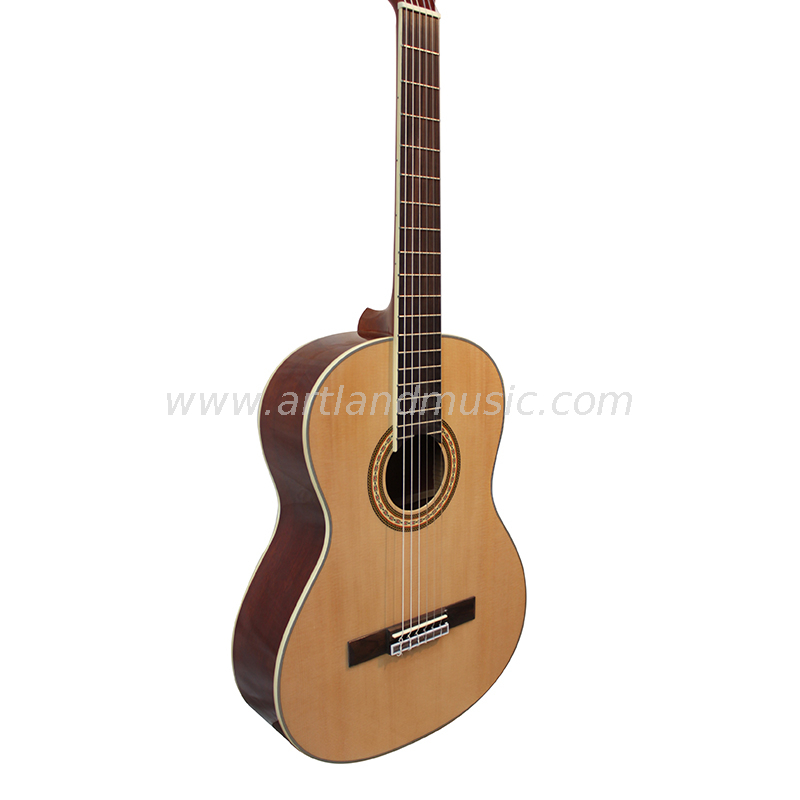 Klassische Gitarre aus Fichtenholz mit massiver Decke und Palisander (CG968)